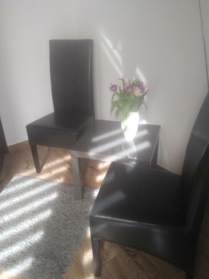 Przy Alei Krakowskiej Appartement Raszyn Buitenkant foto