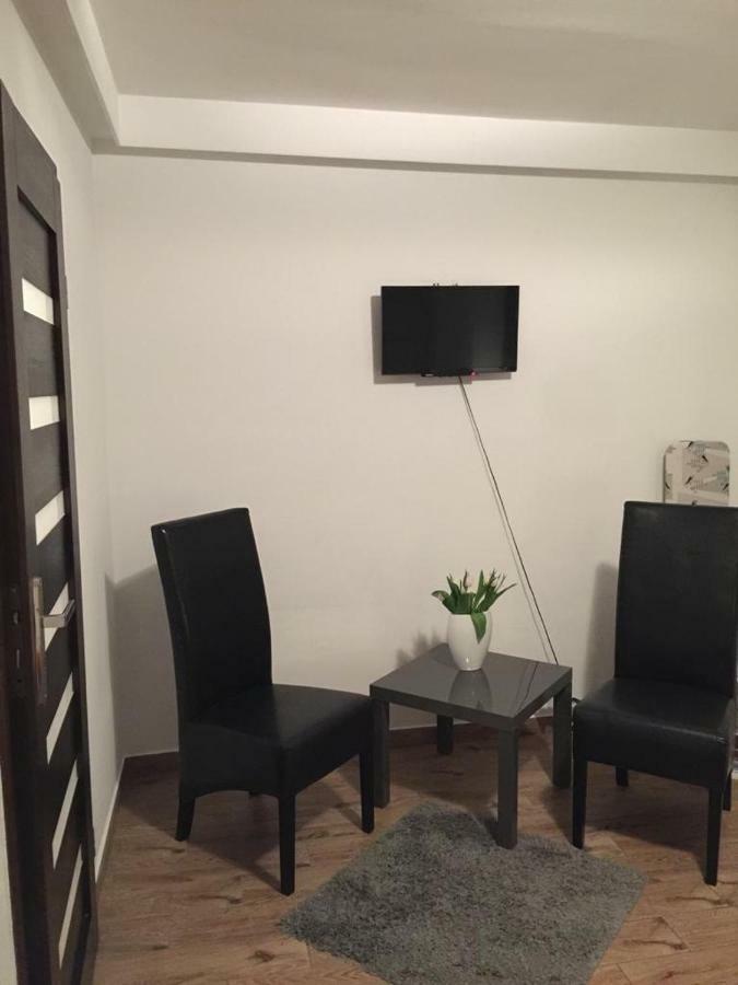 Przy Alei Krakowskiej Appartement Raszyn Buitenkant foto